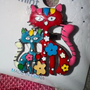 Kitty Cat Brooch Whimsical Enamel Statement Pin NIP Cute❣️